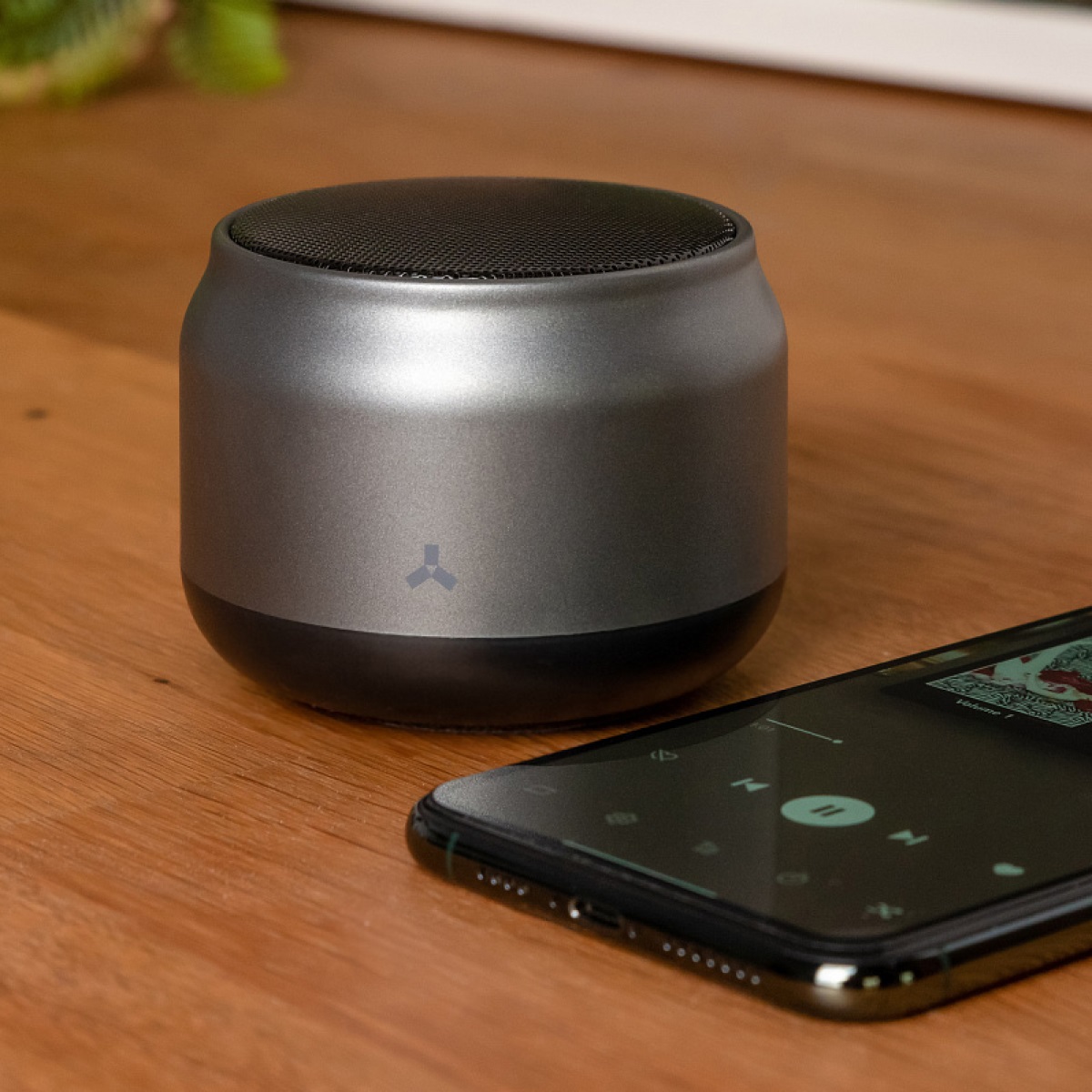 Портативная колонка Accesstyle Flint BT серая 3