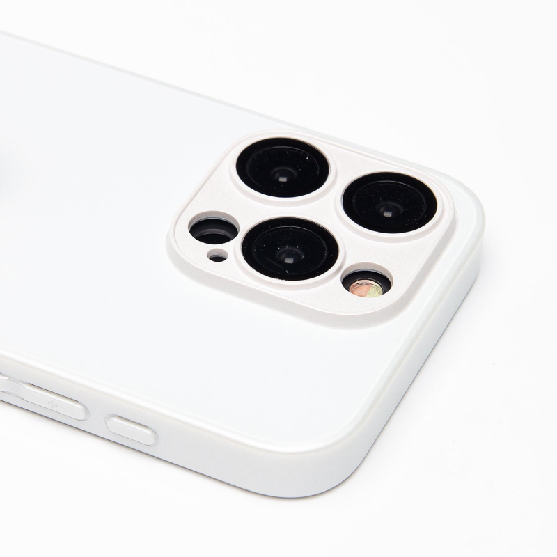 SM021 iPhone 15 Pro Max (222213) White 002